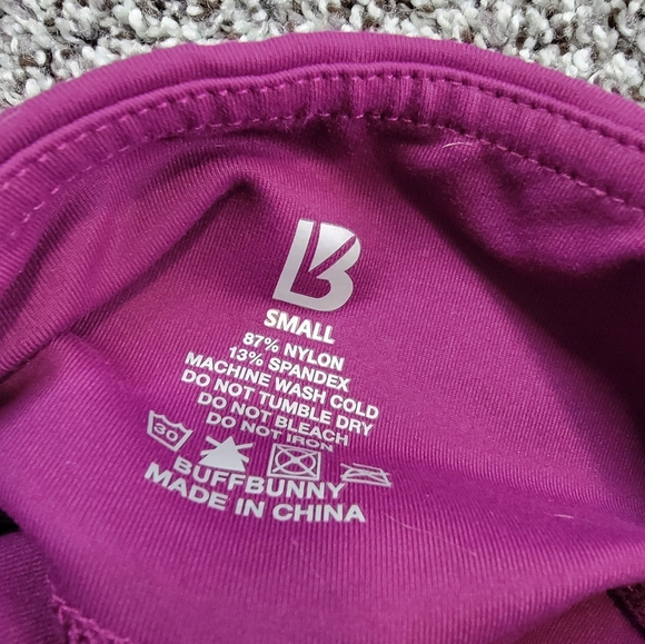 BuffBunny fushia/purple short active shorts - Picture 4 of 5